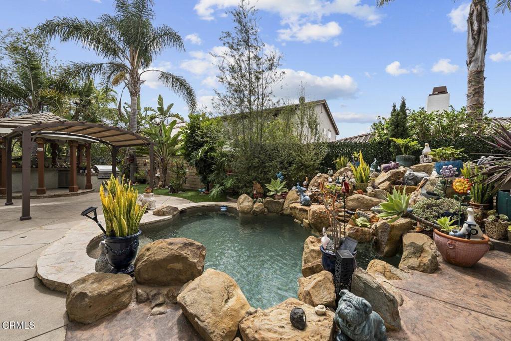 main property photo 60