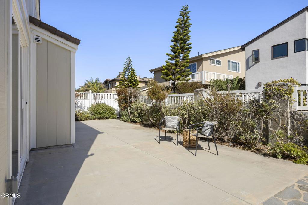 main property photo 59