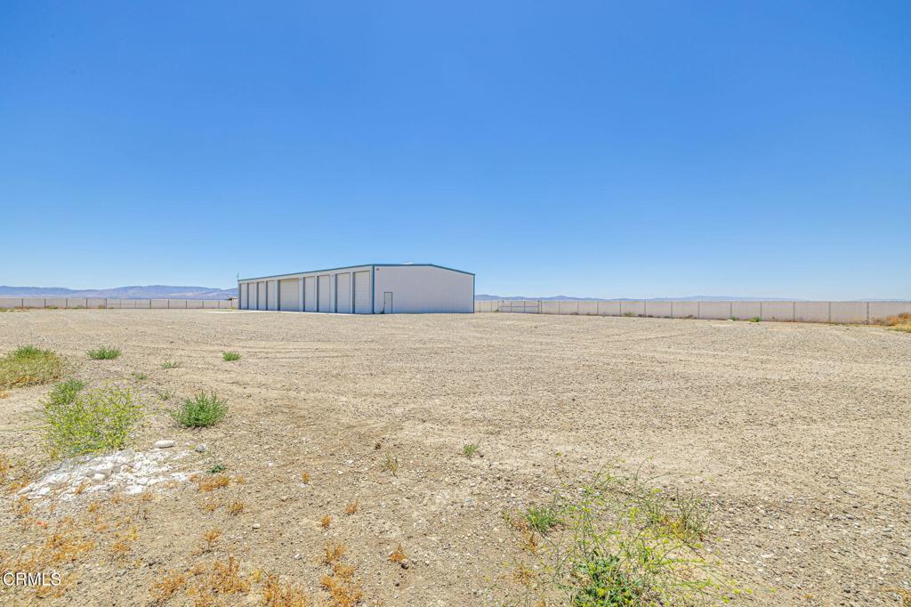 main property photo 39