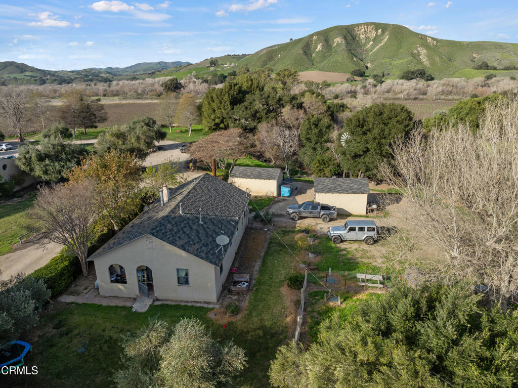 main property photo 25