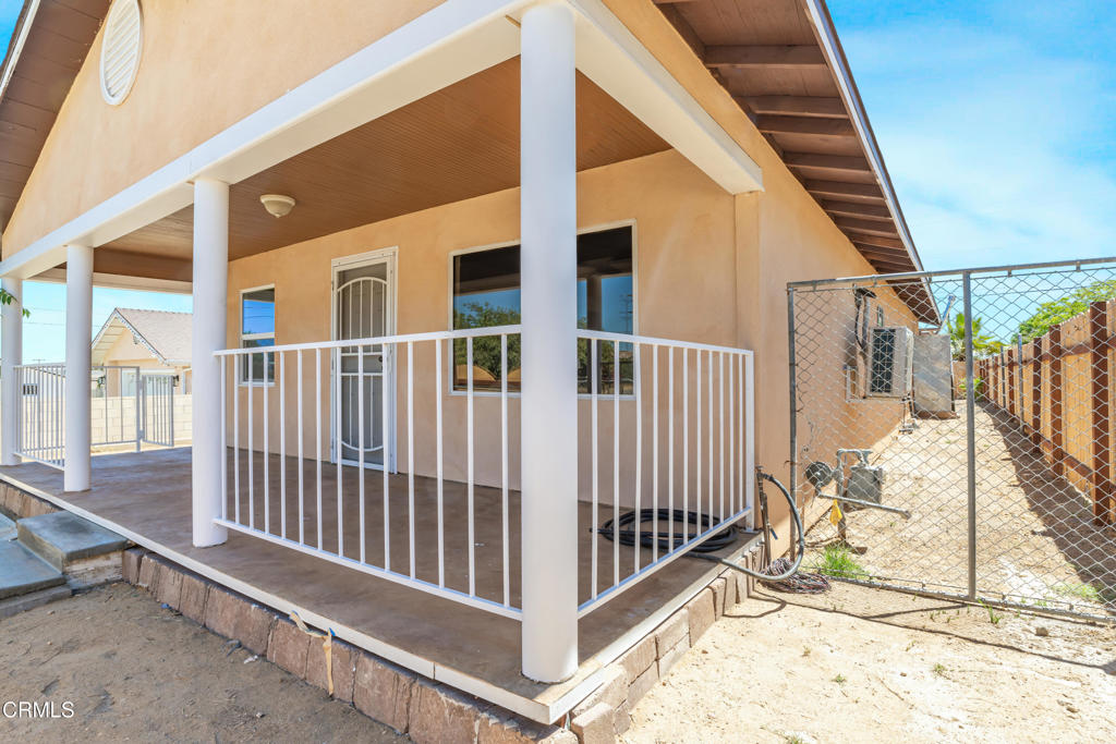 main property photo 14