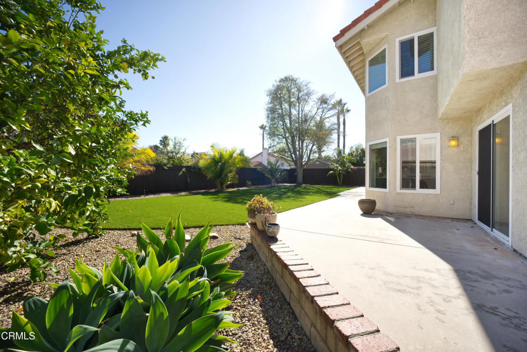 main property photo 18