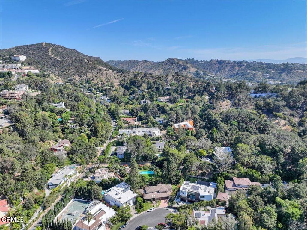 main property photo 50