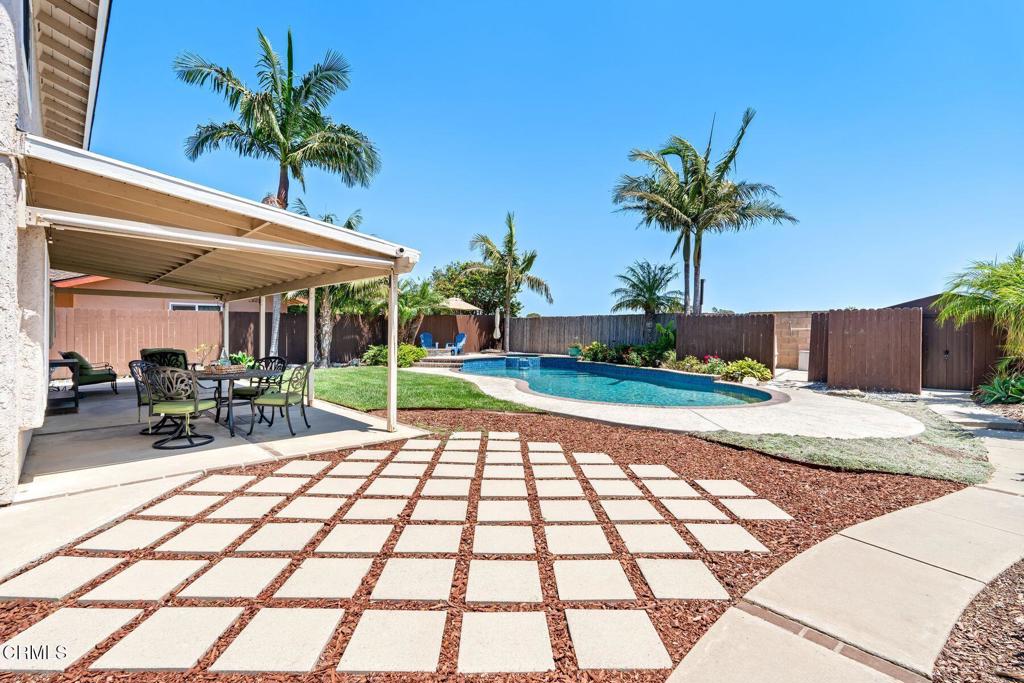 main property photo 51