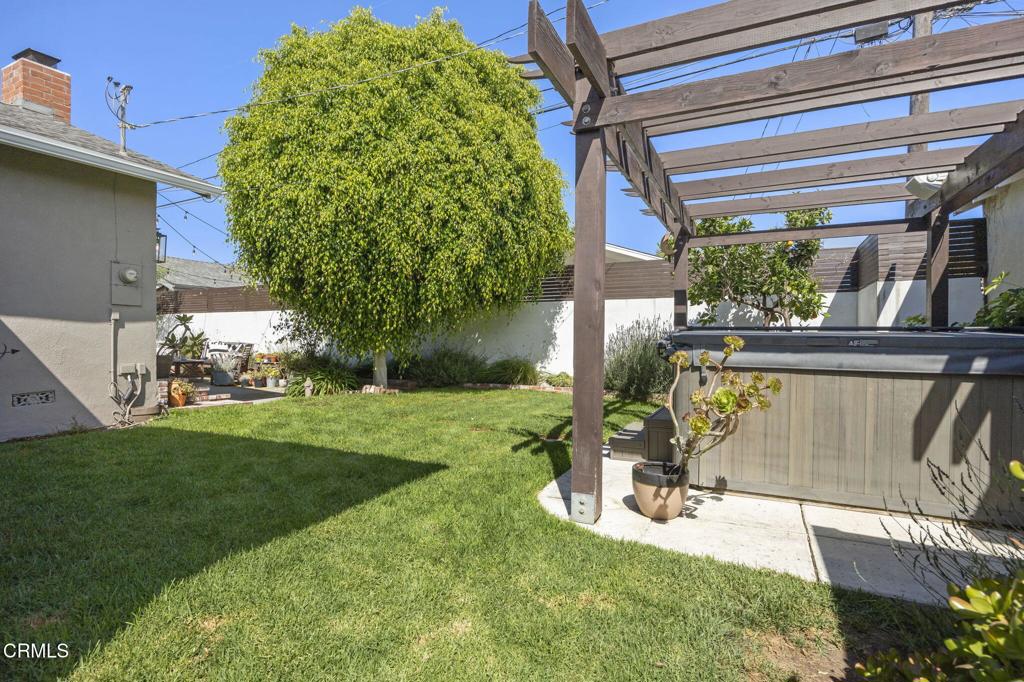 main property photo 39