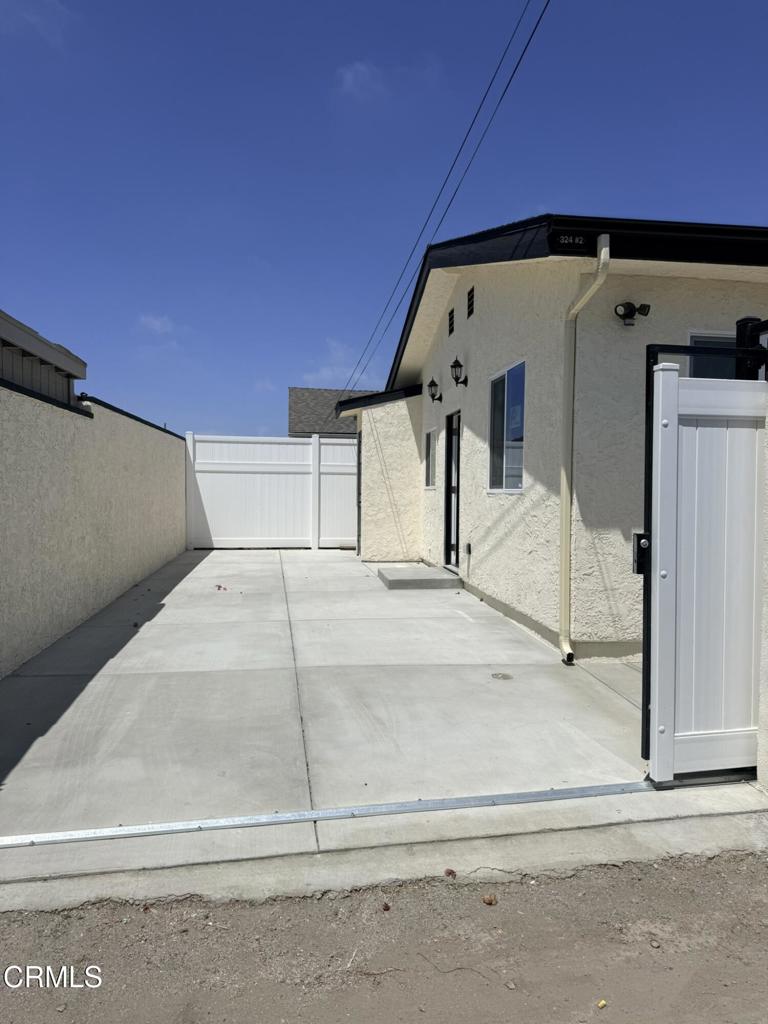 main property photo 16