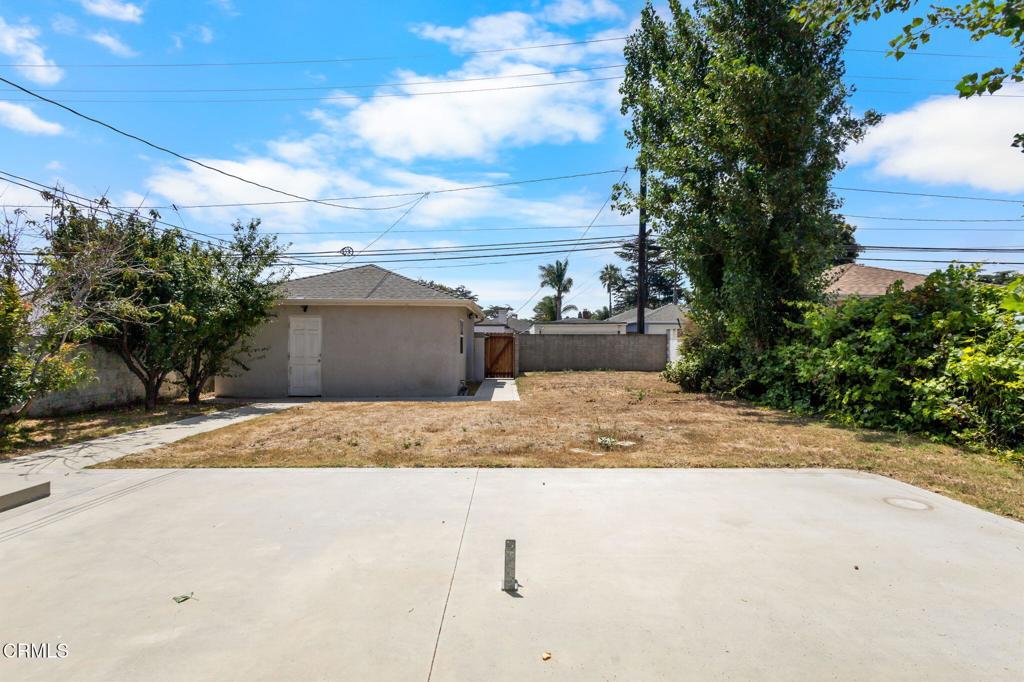 main property photo 18