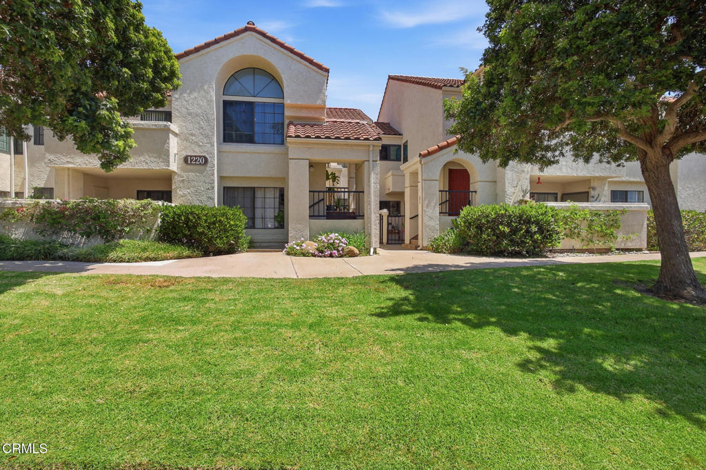 main property photo 0