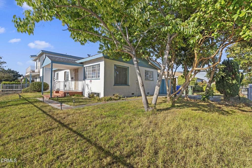 main property photo 25