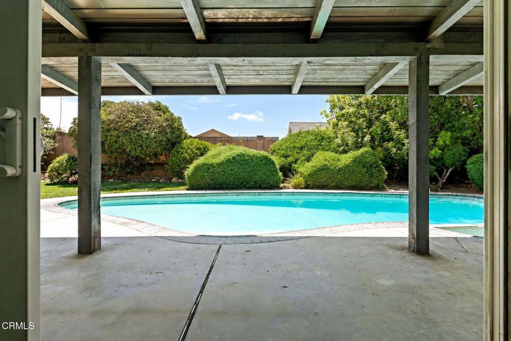 main property photo 23