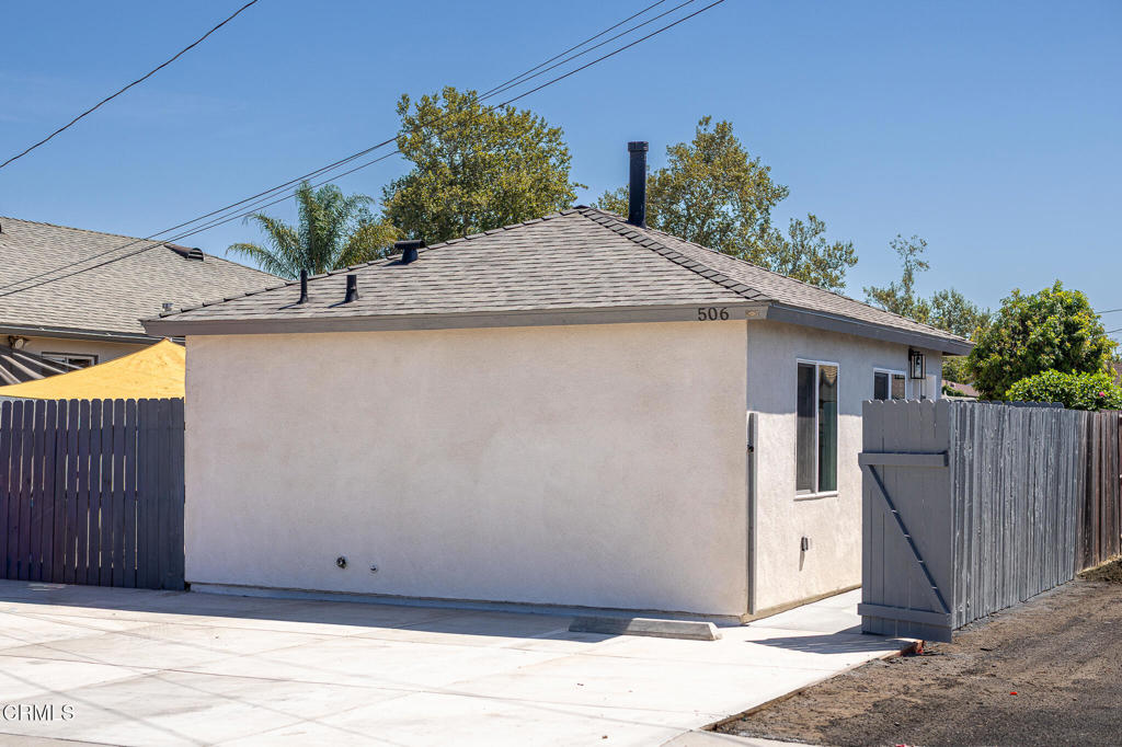 main property photo 14
