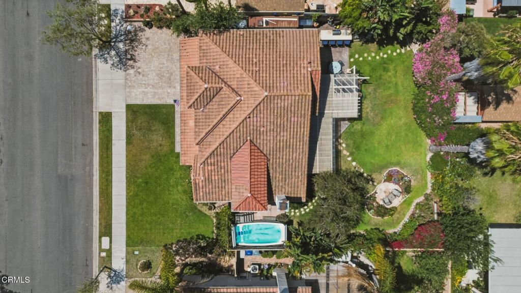 main property photo 38