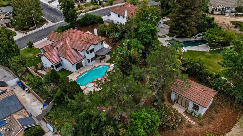 main property photo 38