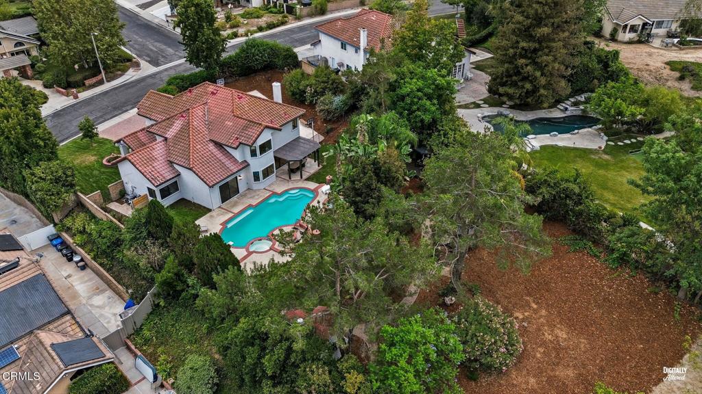 main property photo 41
