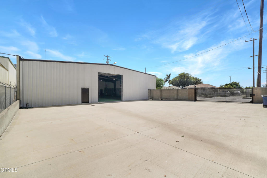 main property photo 46