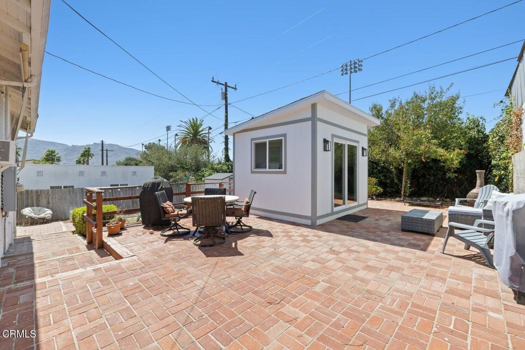 main property photo 8