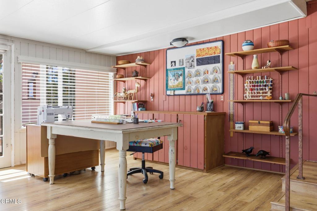 main property photo 17