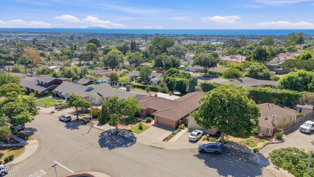 main property photo 54