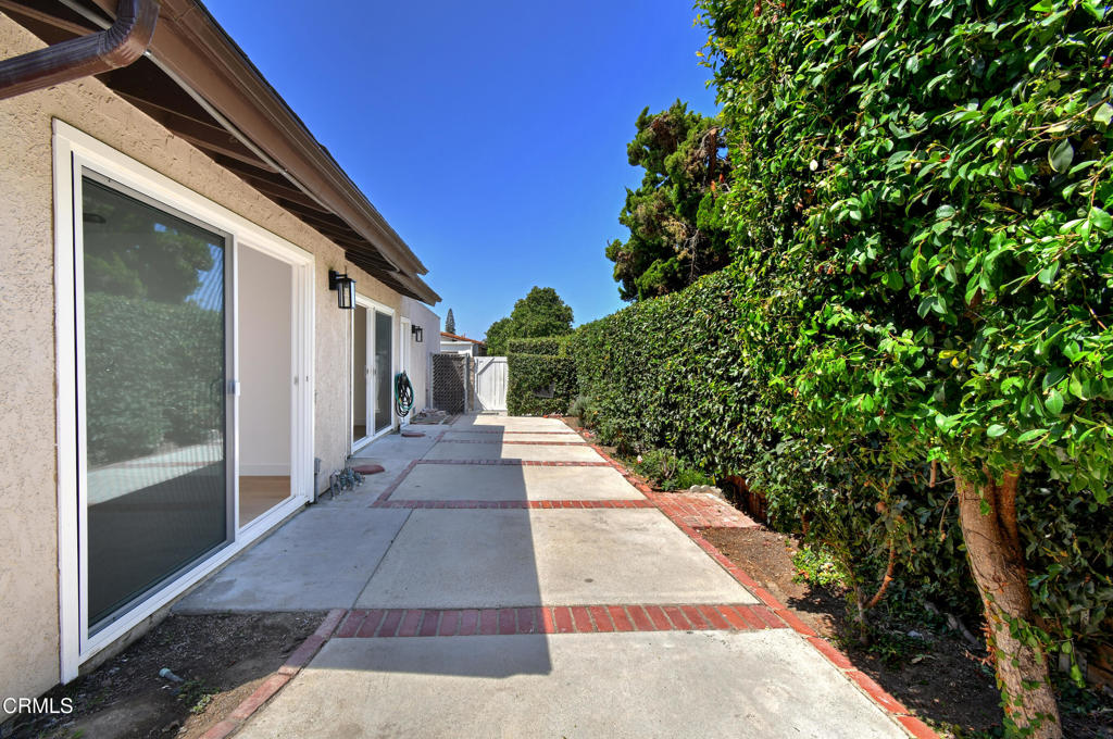 main property photo 47