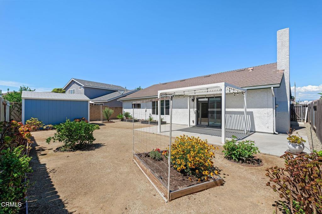 main property photo 23