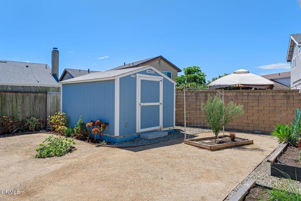 main property photo 38
