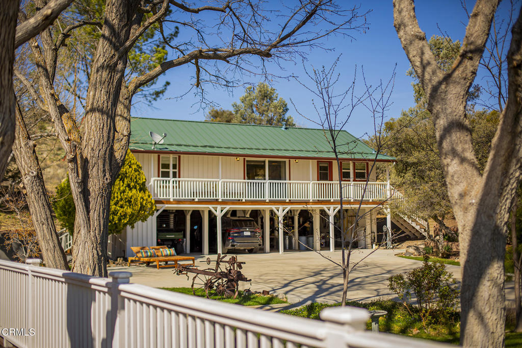 main property photo 27
