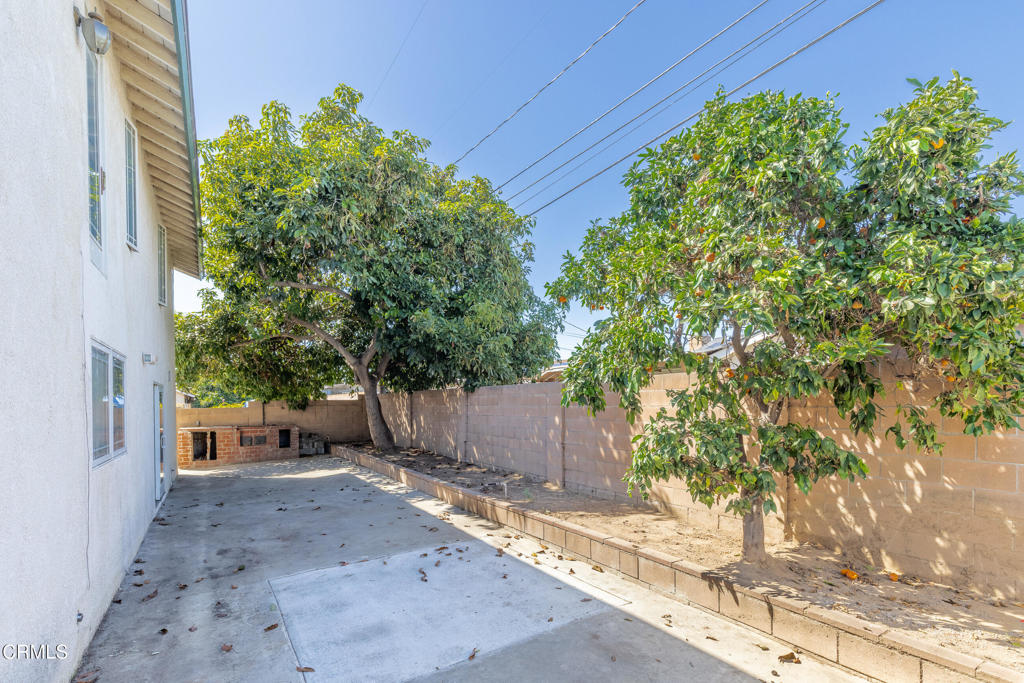 main property photo 22