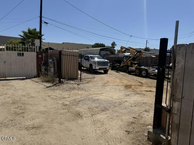 main property photo 8