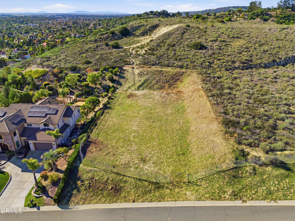 main property photo 17