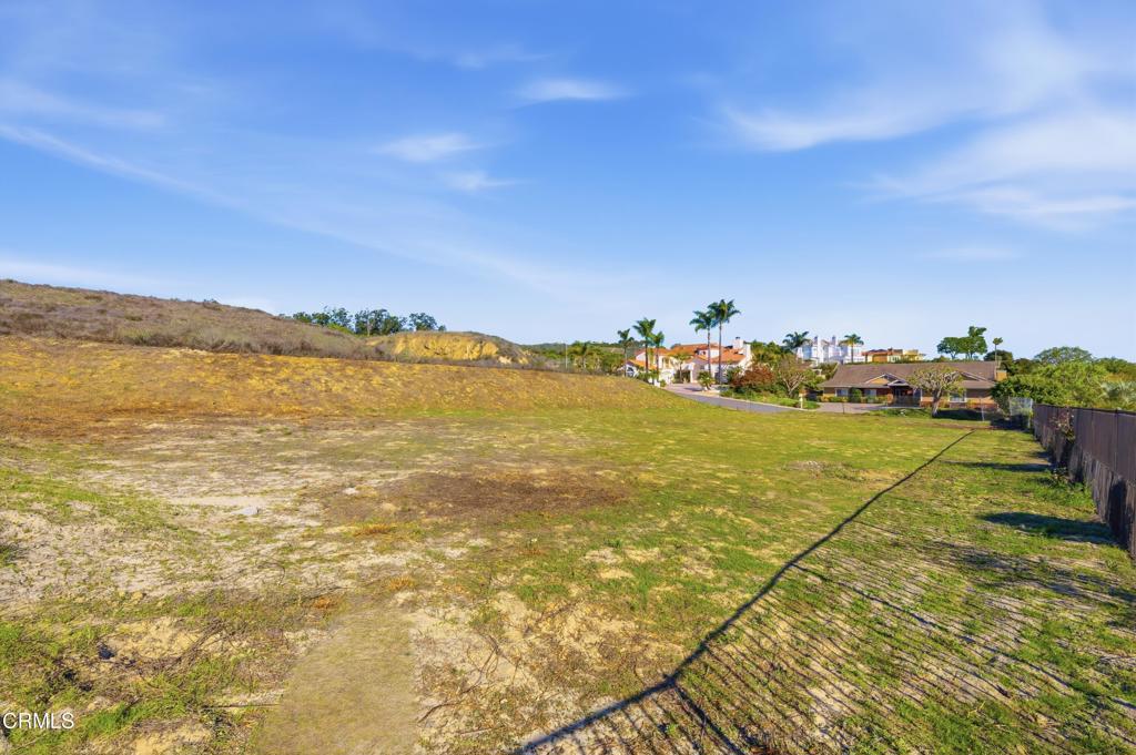 main property photo 25