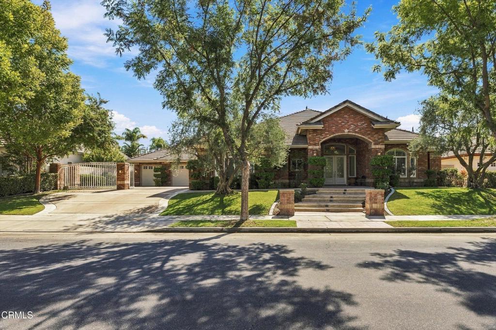 main property photo 12