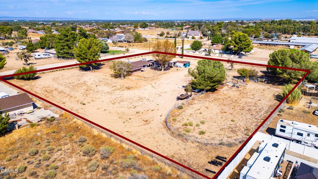main property photo 24