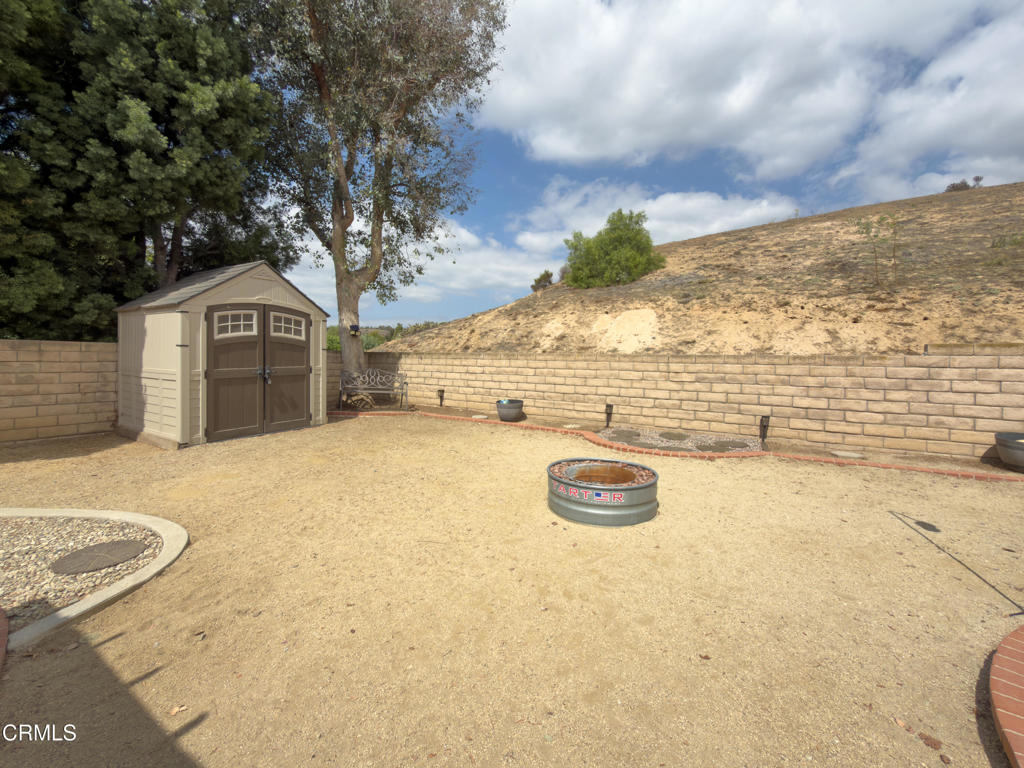 main property photo 31