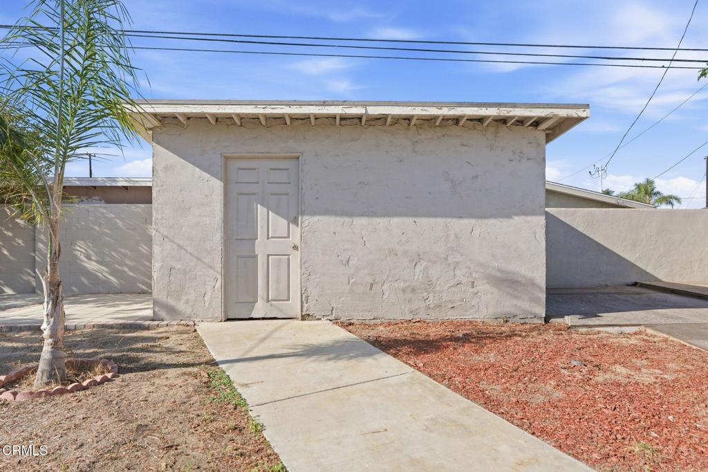 main property photo 19