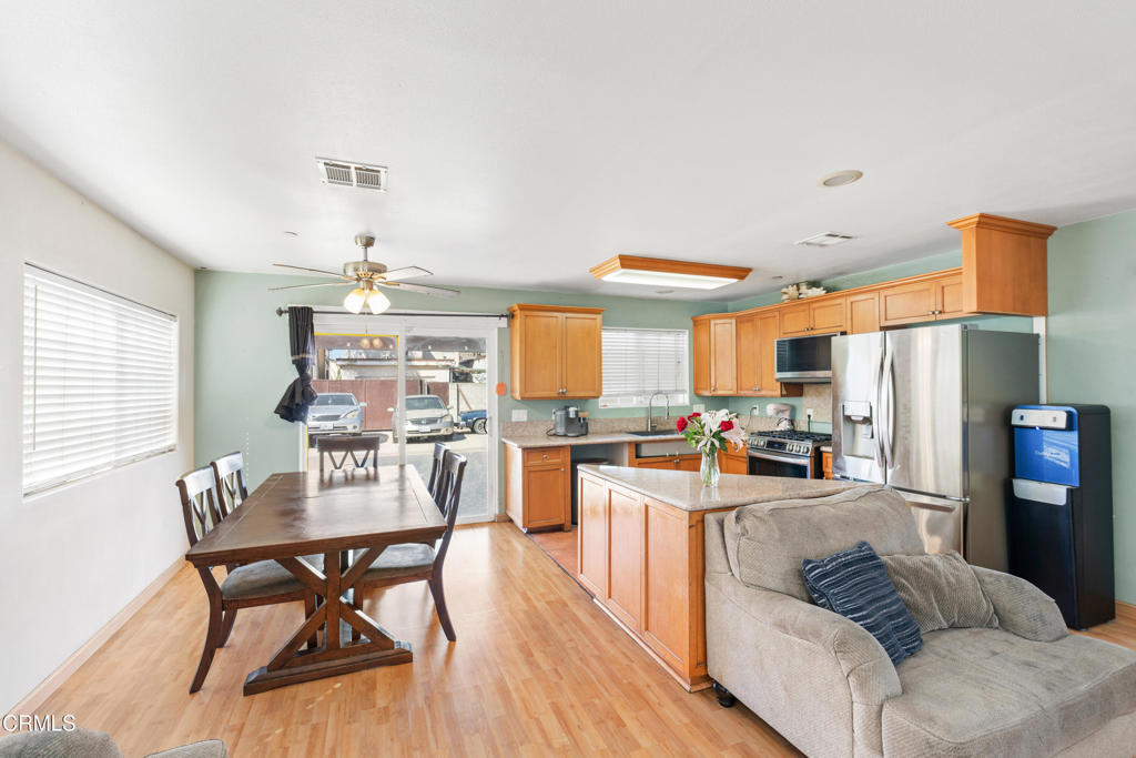 main property photo 7