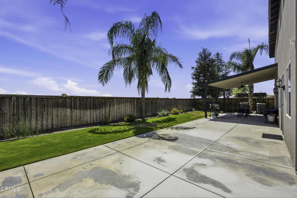 main property photo 47