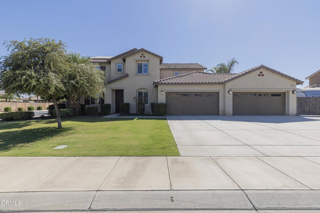 main property photo 3