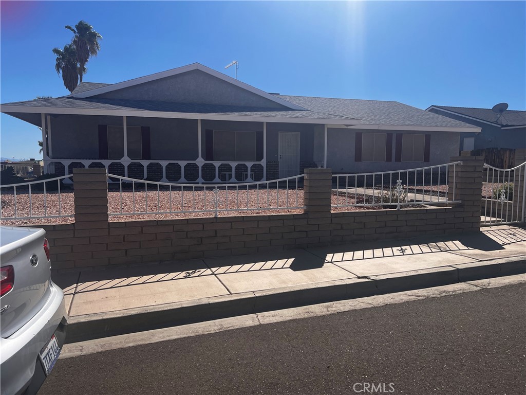 main property photo 10