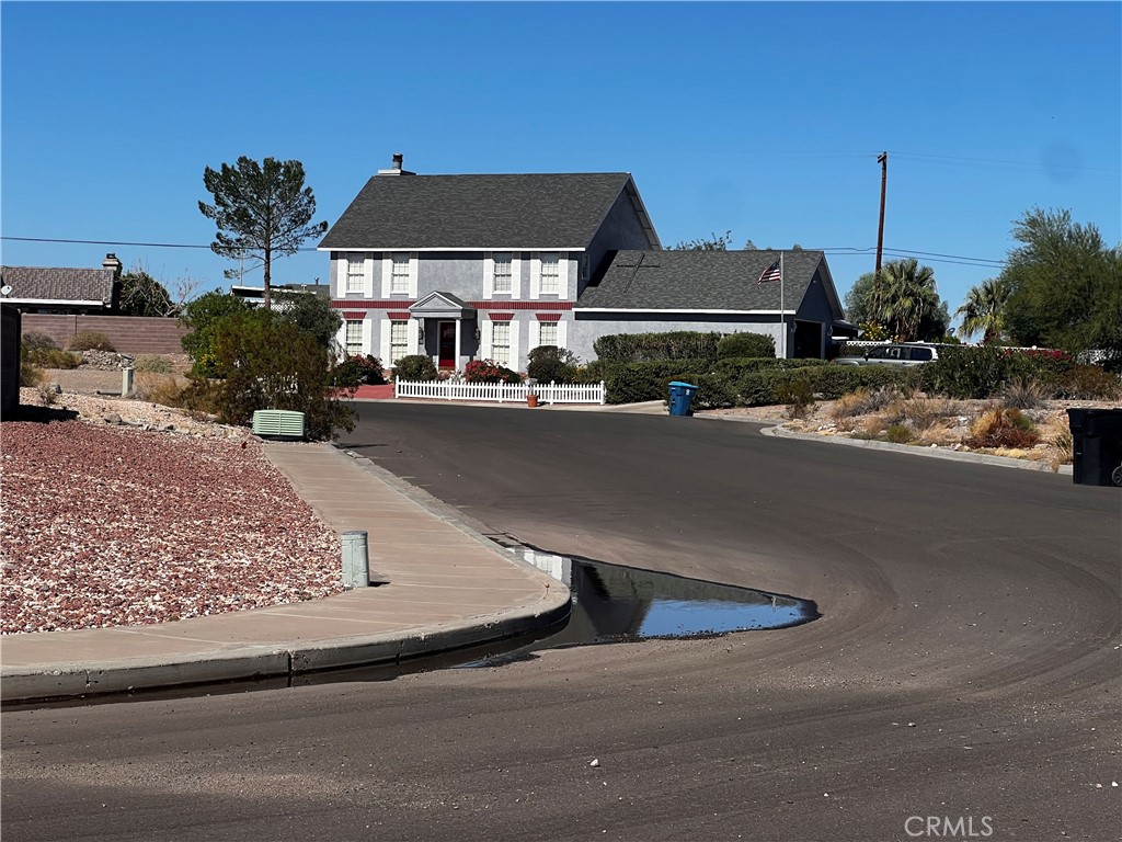 main property photo 5