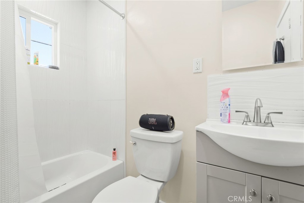 main property photo 67