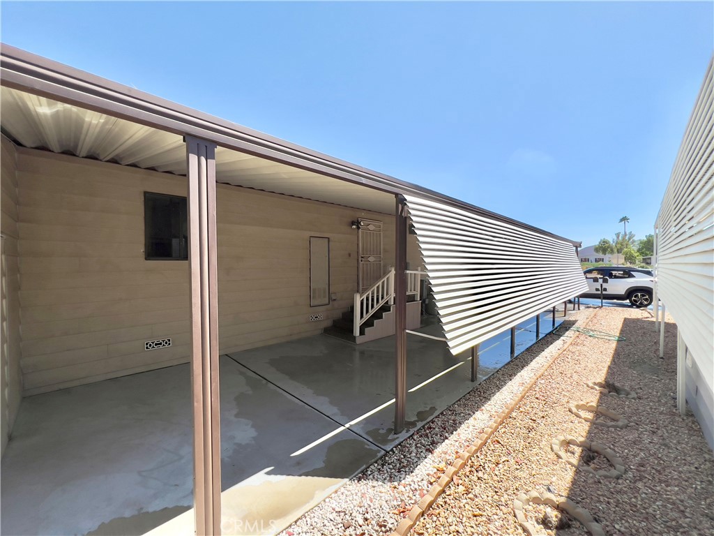 main property photo 29