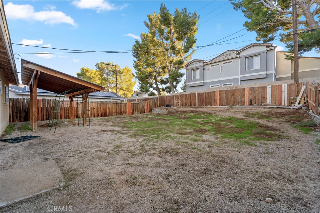 main property photo 22