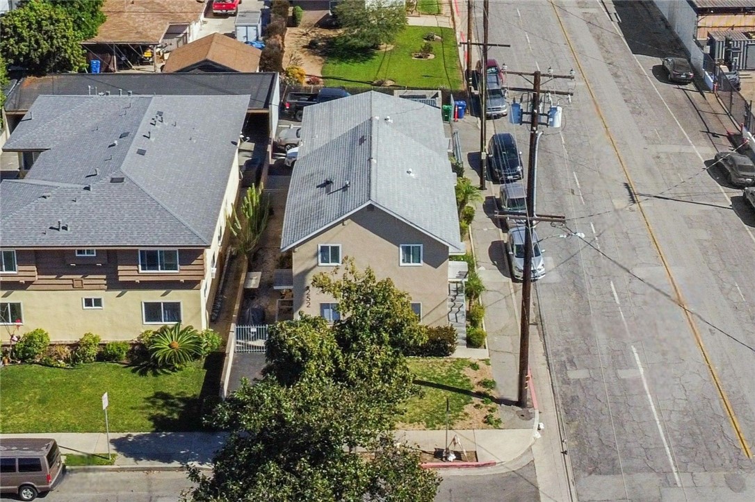 main property photo 21