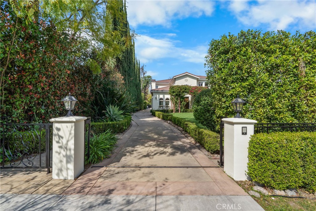 main property photo 67