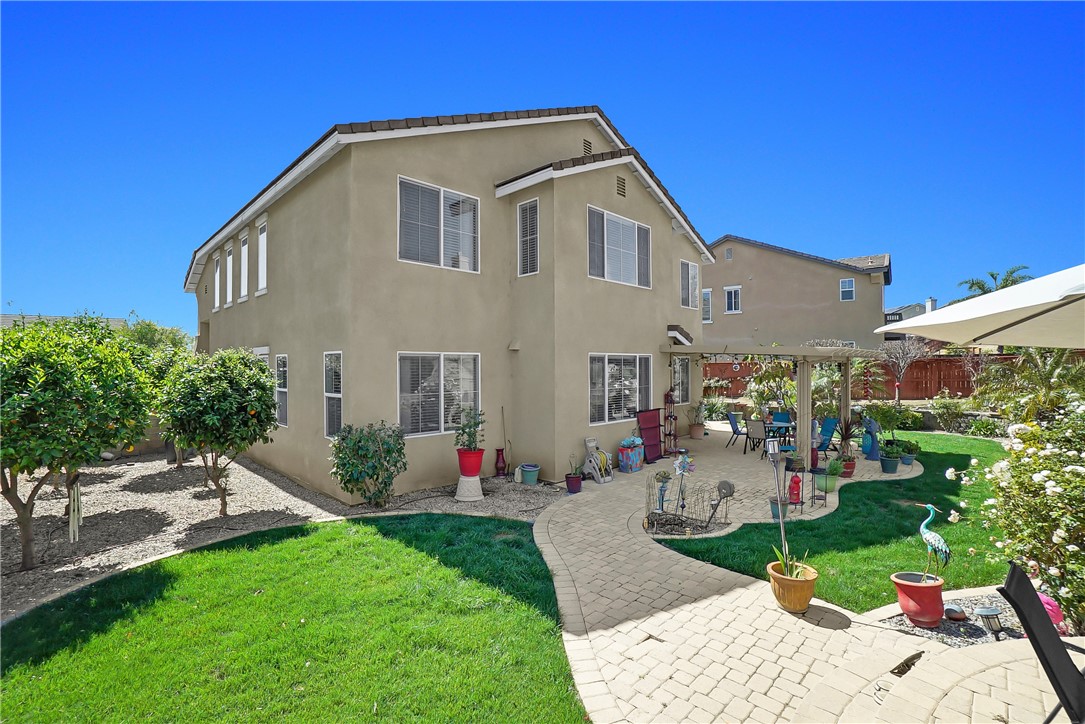 main property photo 11