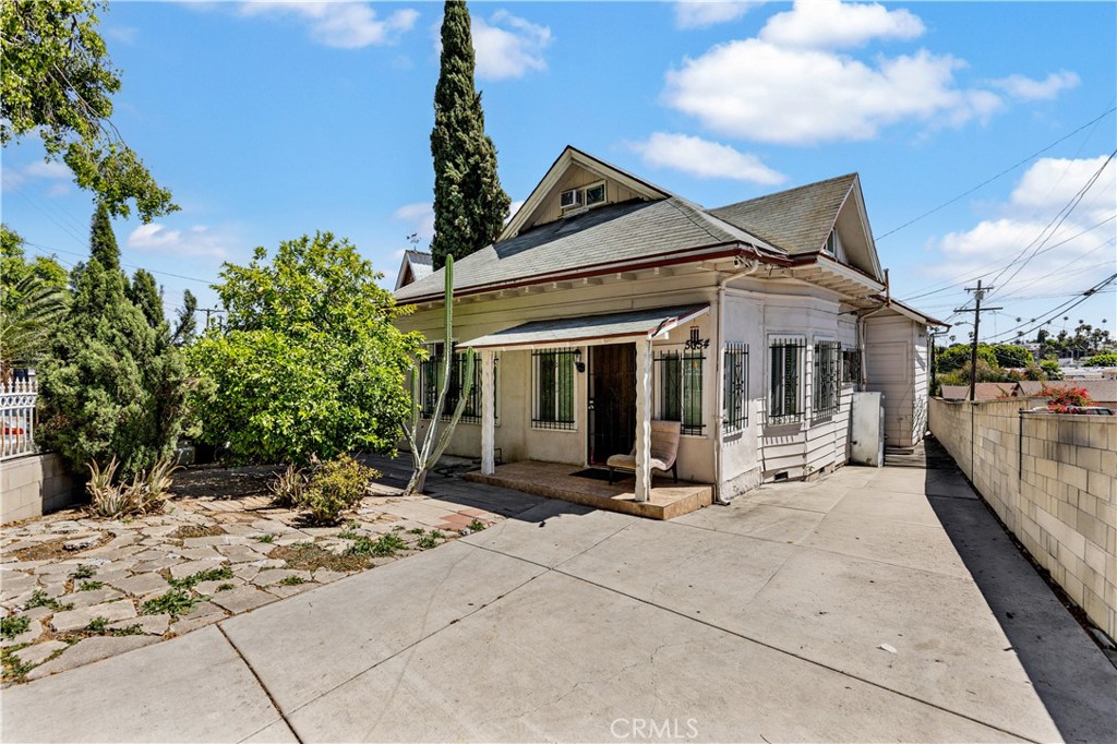 main property photo 22