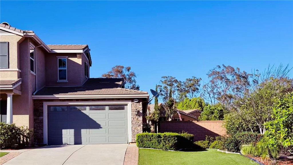 main property photo 5