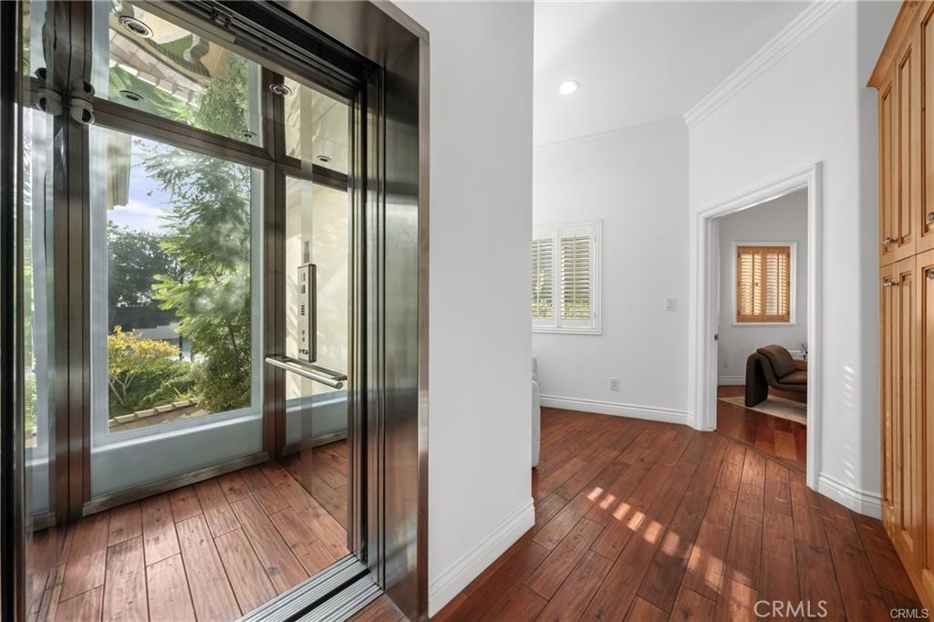 main property photo 44