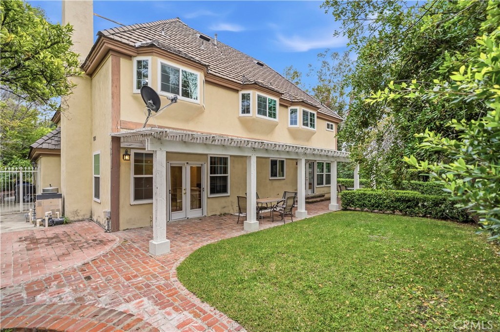 main property photo 37