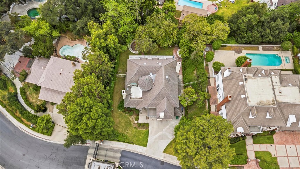 main property photo 48